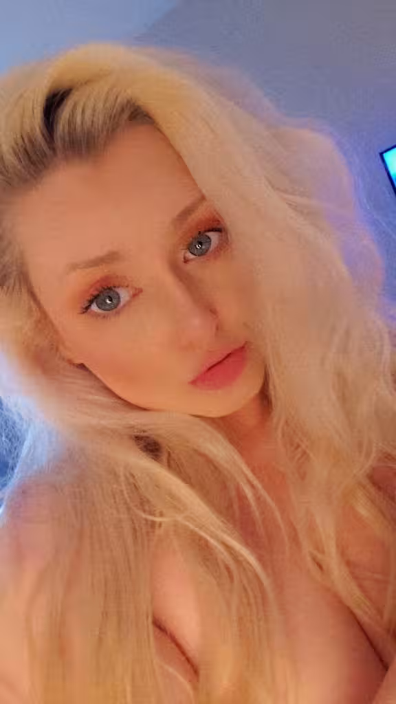 Escort Kora Bella / Shelly Sinclair in Orlando, FL