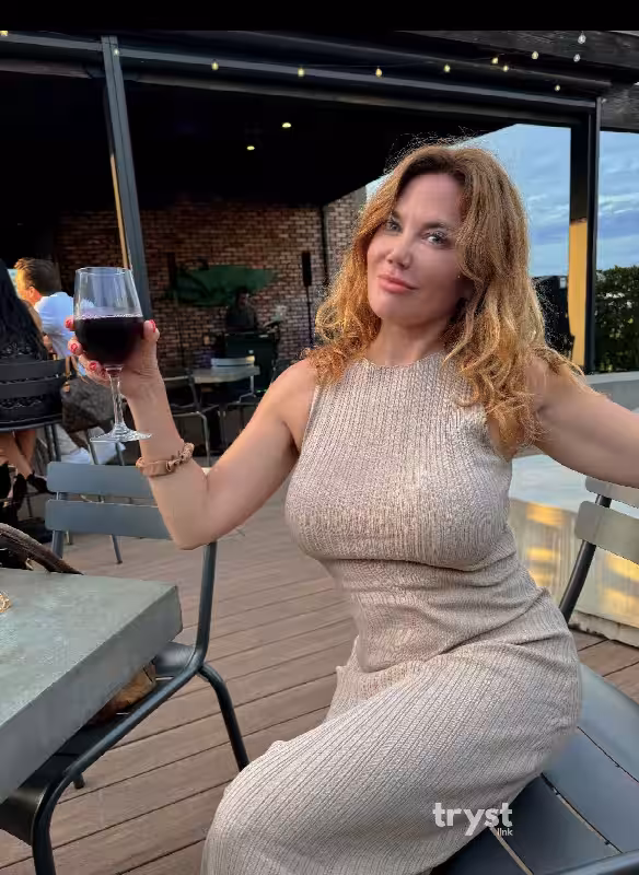 Escort/Massage Hillary in Palm Beach Gardens, FL