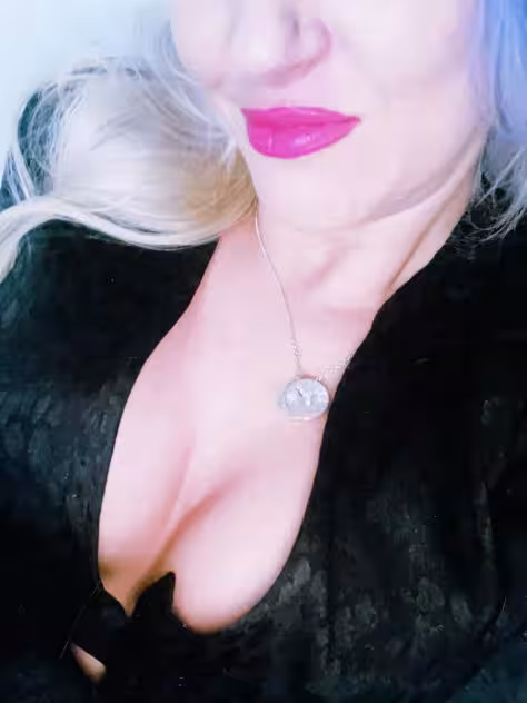 Escort Juicy Jae in Palm Springs, CA