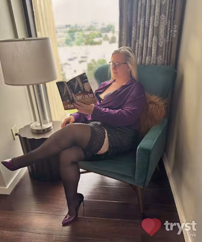 Escort/Massage/S&M Seraphina Mature in Philadelphia, PA