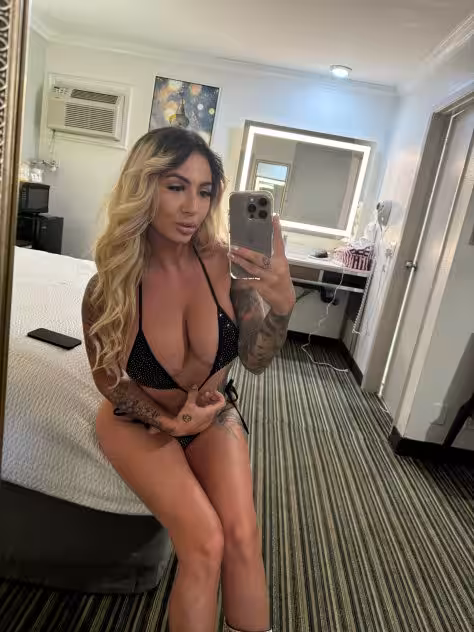 Escort Ava Devon in Phoenix, AZ