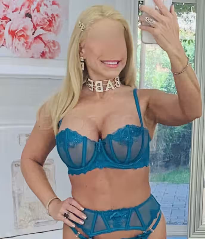 Escort Kara Hott in Phoenix, AZ