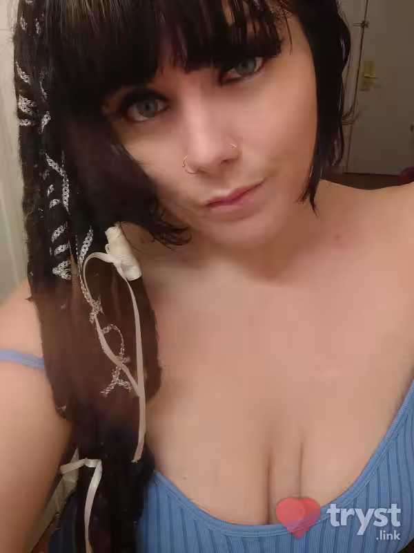 Escort Nora in Phoenix, AZ