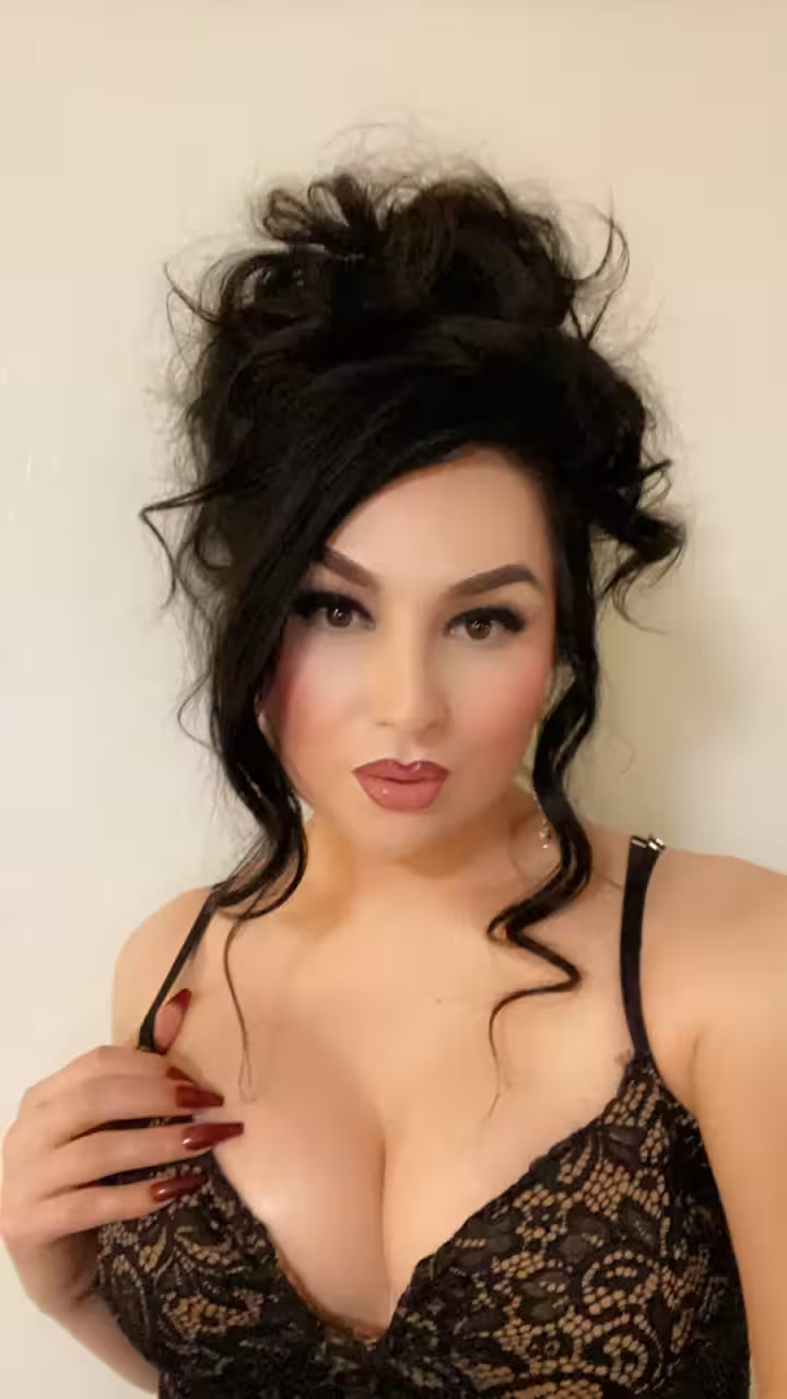 Escort/S&M TS Mistress Cleopatra in Phoenix, AZ