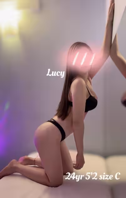 Escort Apple in Queens, NY