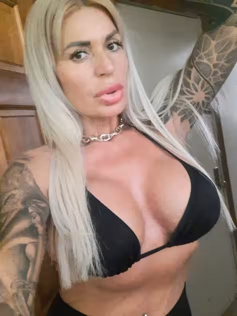 Escort Lya / Lia in Queens, NY