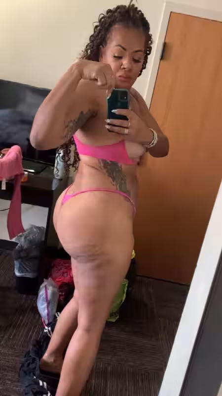 Escort/Massage Gia Sofia in Raleigh, NC