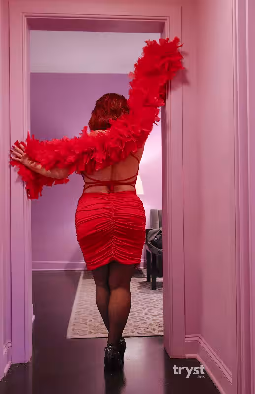 companion/Massage Victoria Bondar in Raleigh, NC