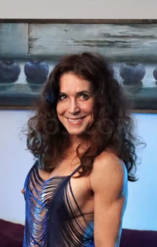 Escort Sarahkw in Raleigh, NC