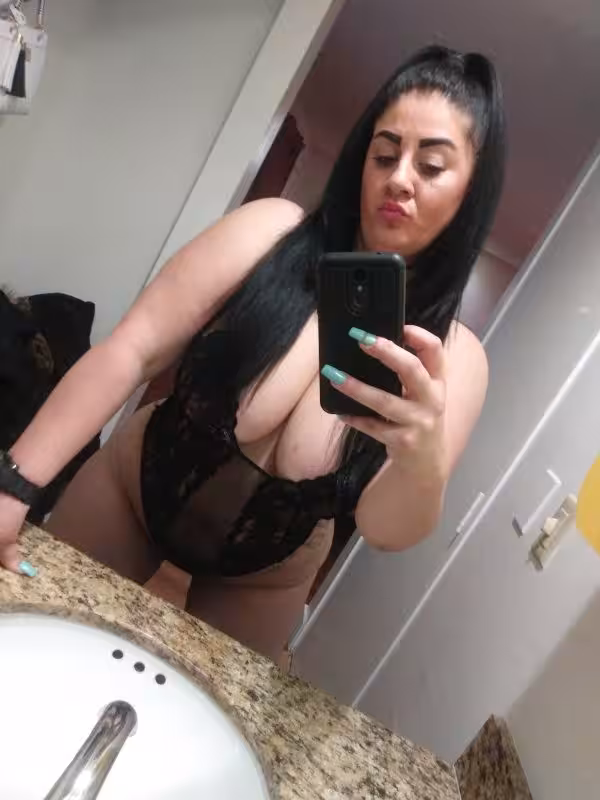 Escort Michelle in Rialto, CA