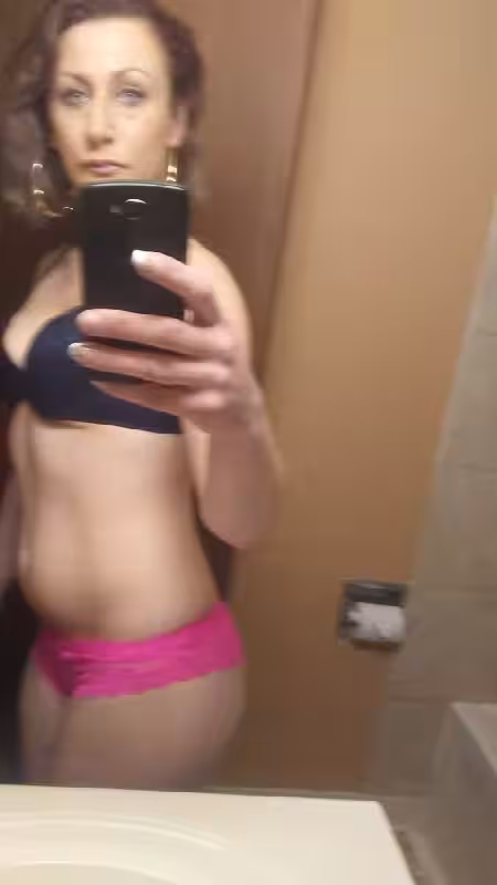 Escort Mandy in Richfield, MN