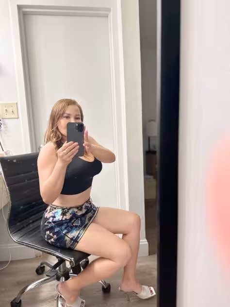 Escort Nikol in Richmond, VA