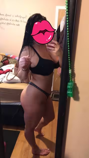 Escort/Massage Lyndsay and Rose in Roseville, MN