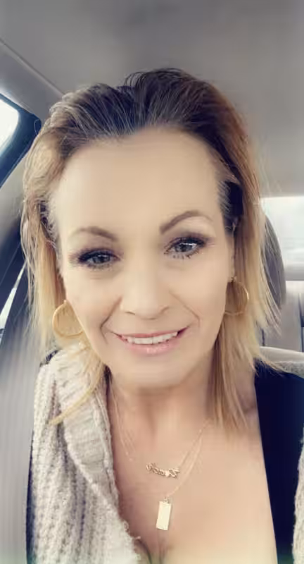 Escort Ceecee in Saint Paul, MN