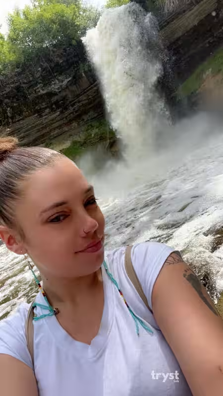 Escort/Massage Scarlett Lou in Saint Paul, MN