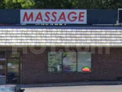 Massage Vivian in Saint Paul, MN