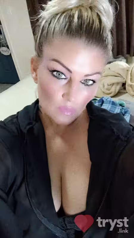 Escort Lana Banks in San Antonio, TX