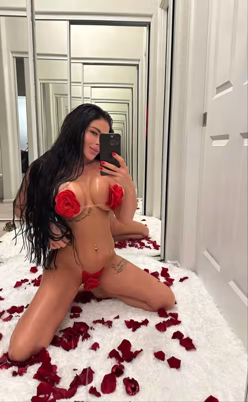 Escort Milana in San Diego, CA