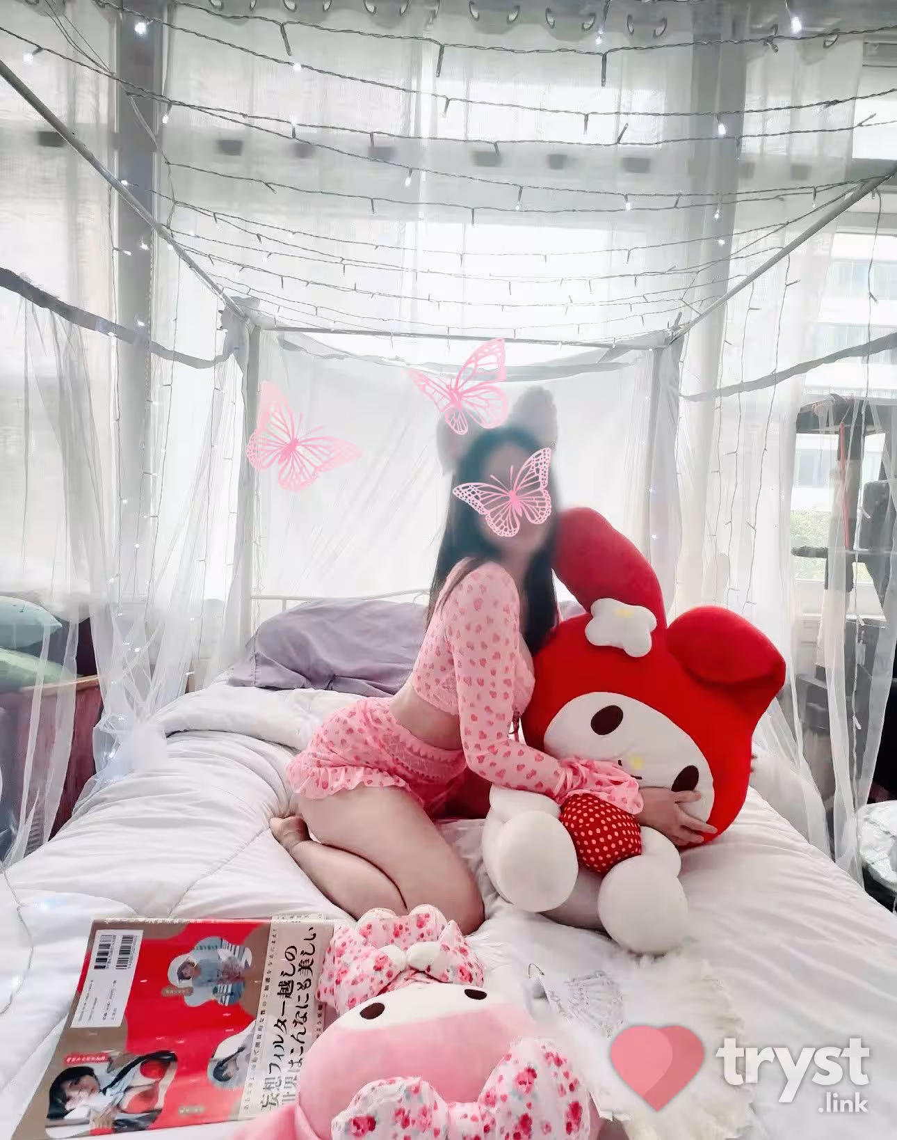 Massage Lily in Santa Ana, CA