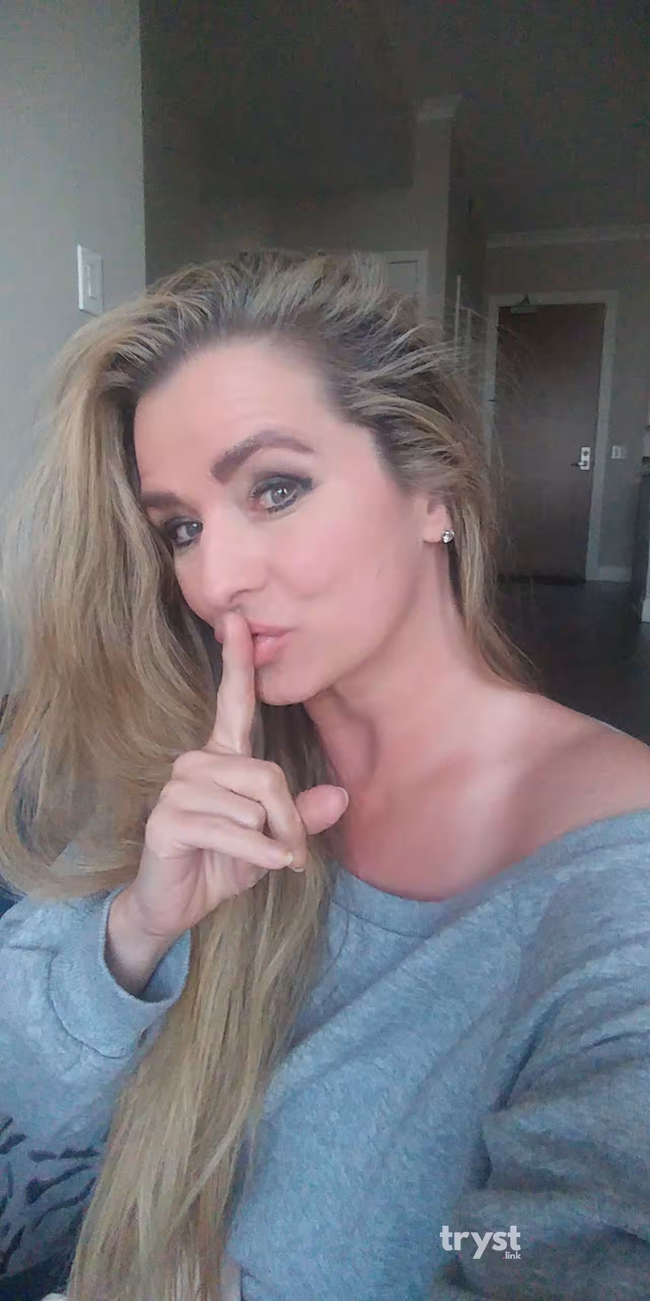 Escort/Massage/S&M Heidi / Angelina in Santa Monica, CA