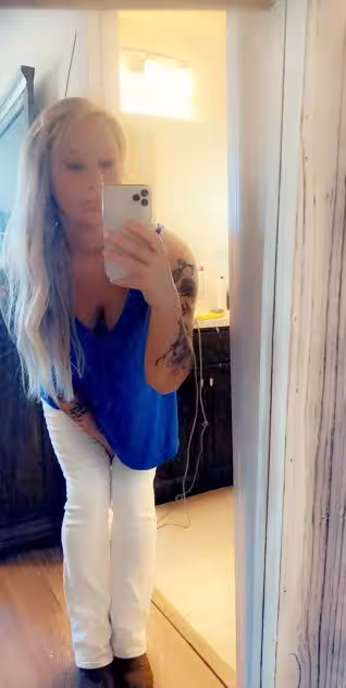 Escort/Massage Michelle / Kasey Michelle / Michelle Moore in Santa Rosa, CA