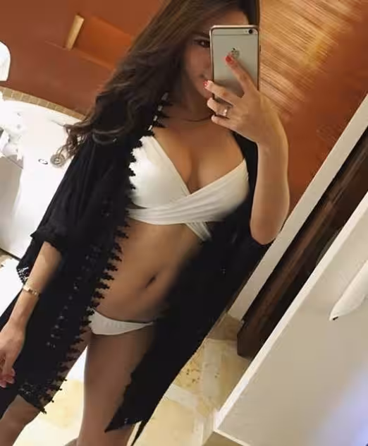 Escort Abby in Savannah, GA