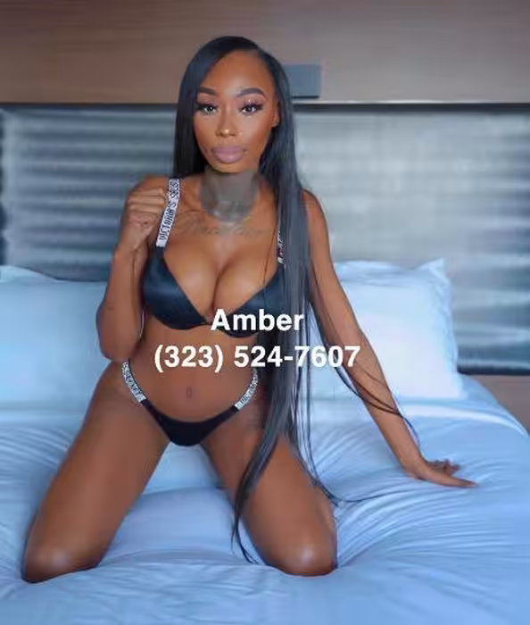 Escort Amber in Schaumburg, IL