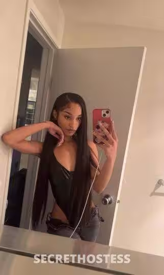 Escort Anna in Schaumburg, IL