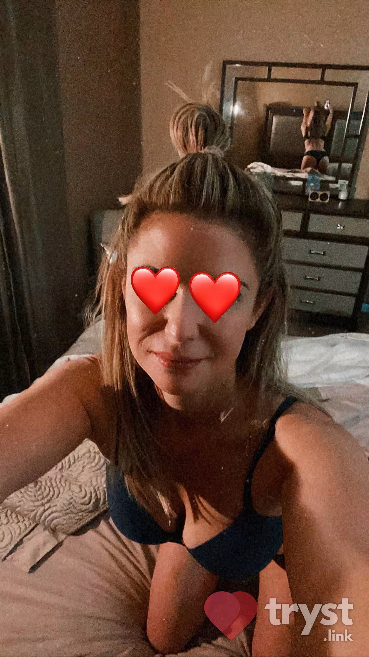 Escort Harley Stone in Schaumburg, IL