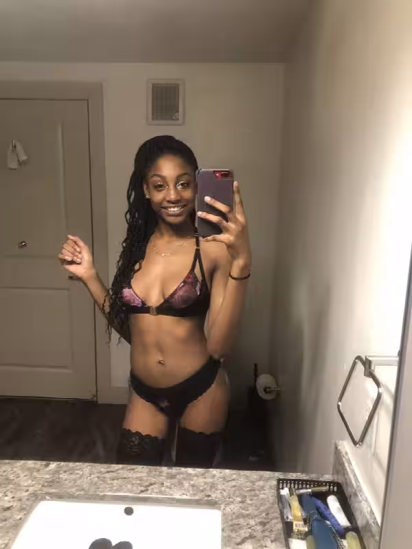 Escort/Massage Lacy in Scottsdale, AZ