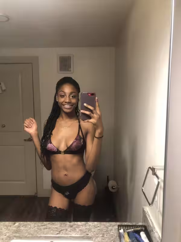 Escort/Massage Lacy in Scottsdale, AZ