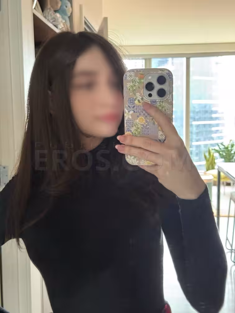 Escort Alisa Serova in Seattle, WA