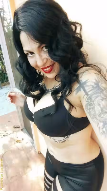 Escort/Massage/S&M Gwendolyn in Seattle, WA