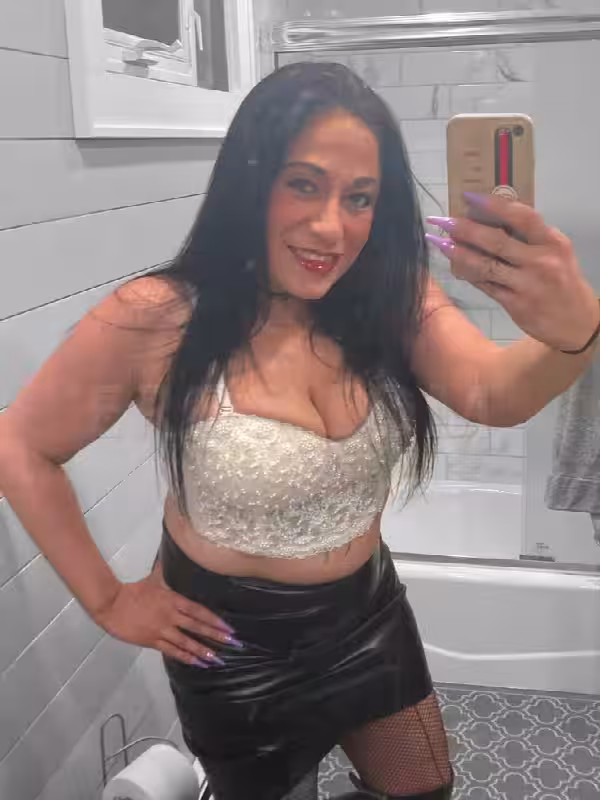 Escort Lisa in Secaucus, NJ