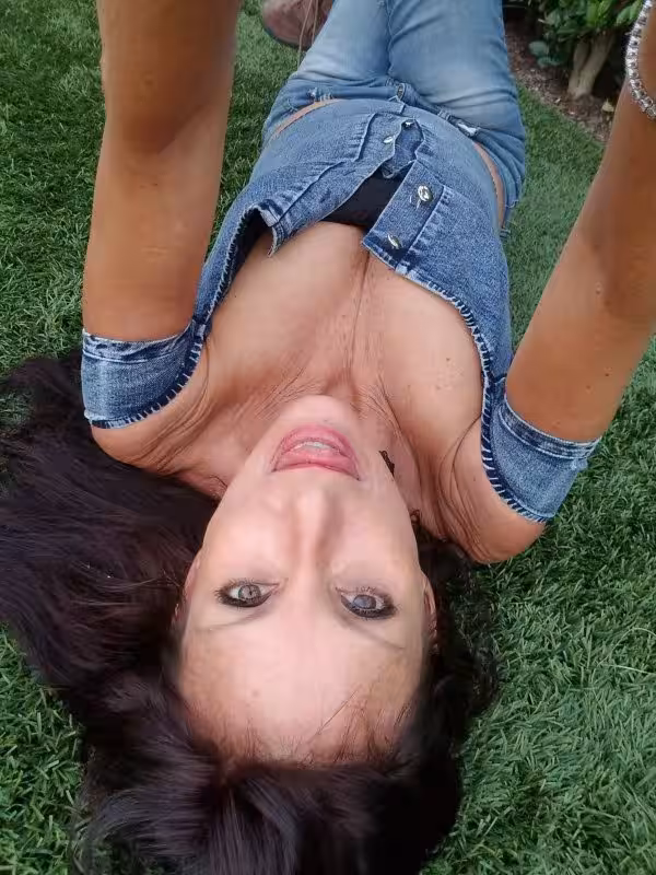 Escort Heather Long in Anaheim, CA