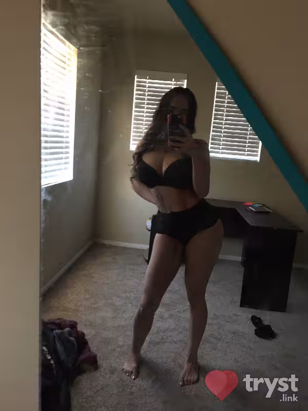companion Stacey Starr in Springfield, VA