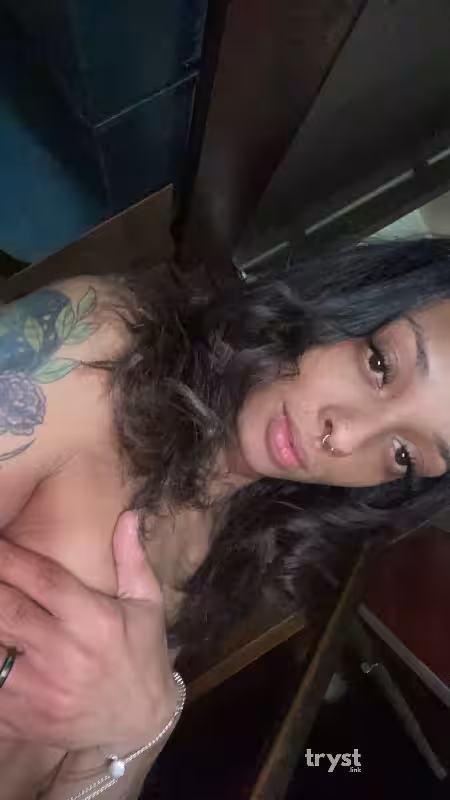 Escort Jasmine in St. Louis, MO