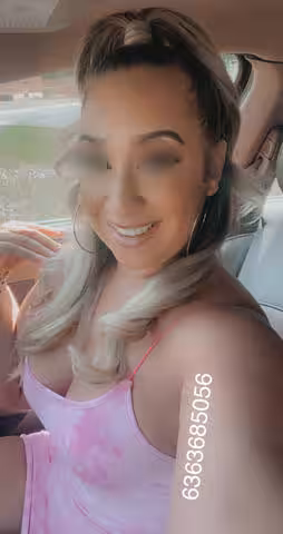 Escort Marina McKnight in St. Louis, MO