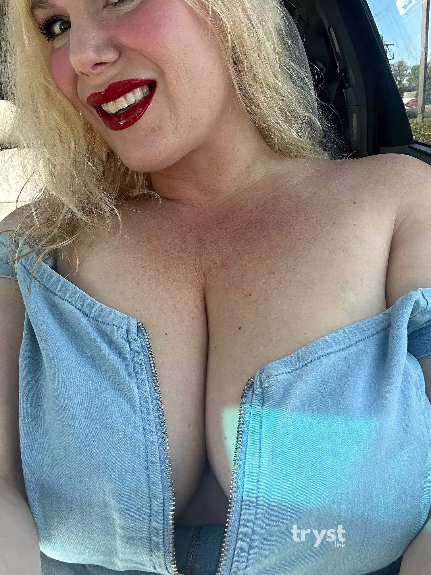 Escort/Massage Aphrodite in St. Louis, MO