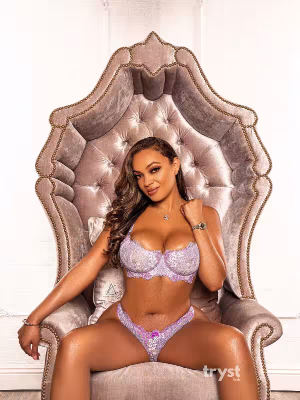 Escort/Massage Devyn Grey in St. Louis, MO