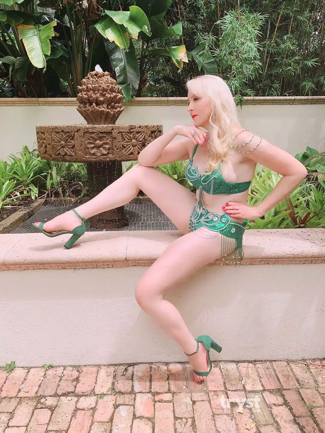 Escort Claire Carraway in Tampa, FL