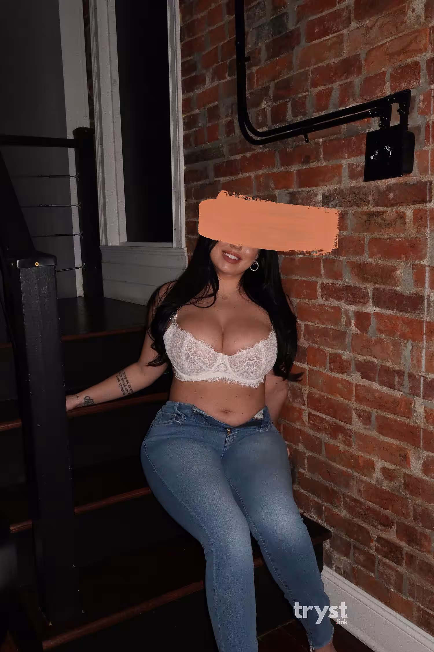 Escort Roxanne Ray in Tampa, FL