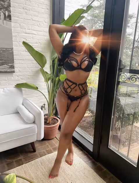 Escort/Massage/S&M Naomi / Naomy in The Bronx, NY