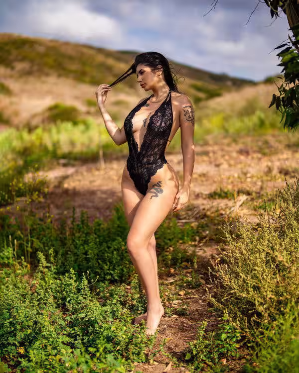 Escort Mia Lopez in Thousand Oaks, CA