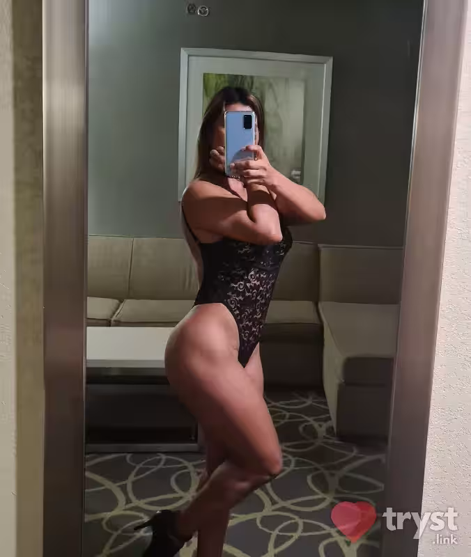 Escort Jenny P in Tulsa, OK