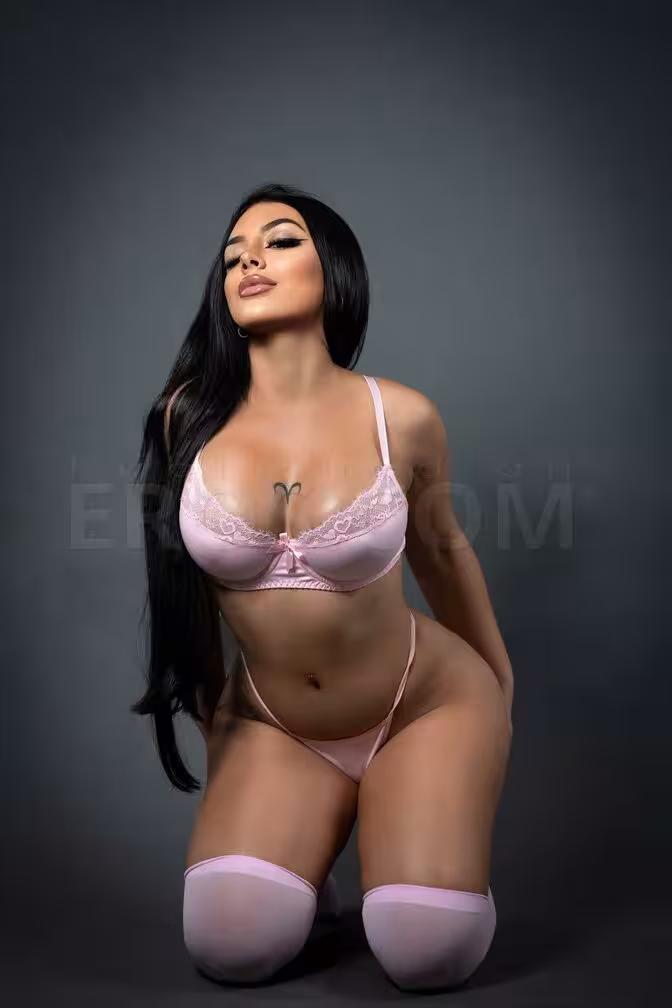 Escort Krisitina in Tysons Corner, VA