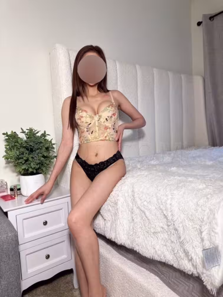 Escort/Massage Selena in Tysons Corner, VA