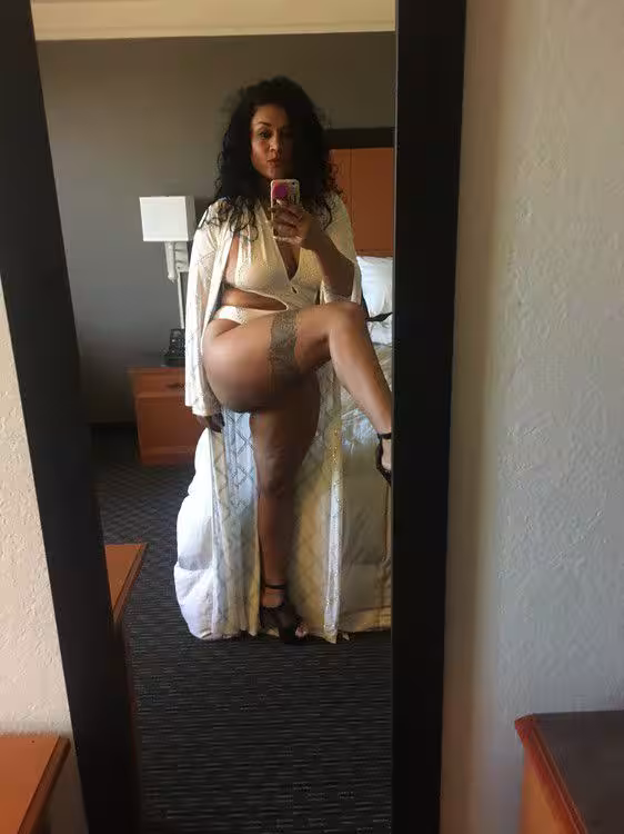 Escort/Massage/S&M Kaylina Rose in Van Nuys, CA