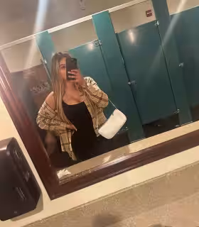 Escort Monica in Van Nuys, CA