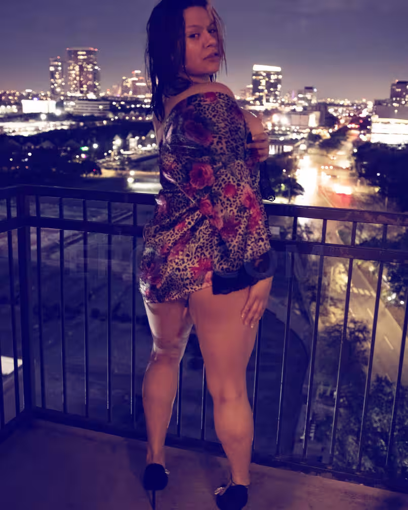 Escort/Massage Hazel Kross in Virginia Beach, VA